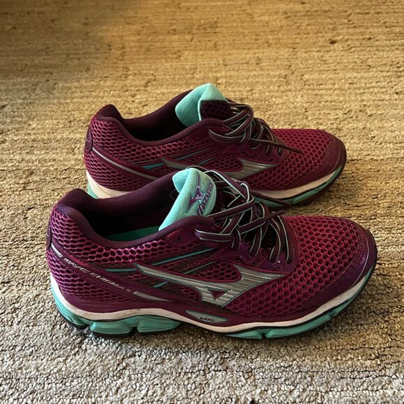 Mizuno Wave Enigma 5 running shoe NEW - Picture 7 of 7